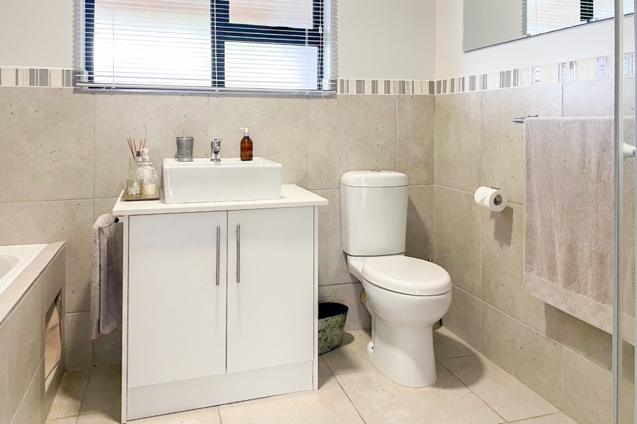 4 Bedroom Property for Sale in Welbedacht Western Cape